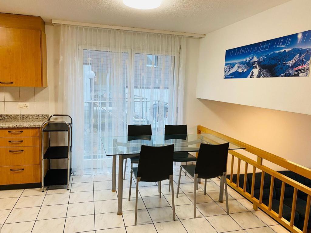 Lake View Apartment -14 Niederried bei Interlaken エクステリア 写真