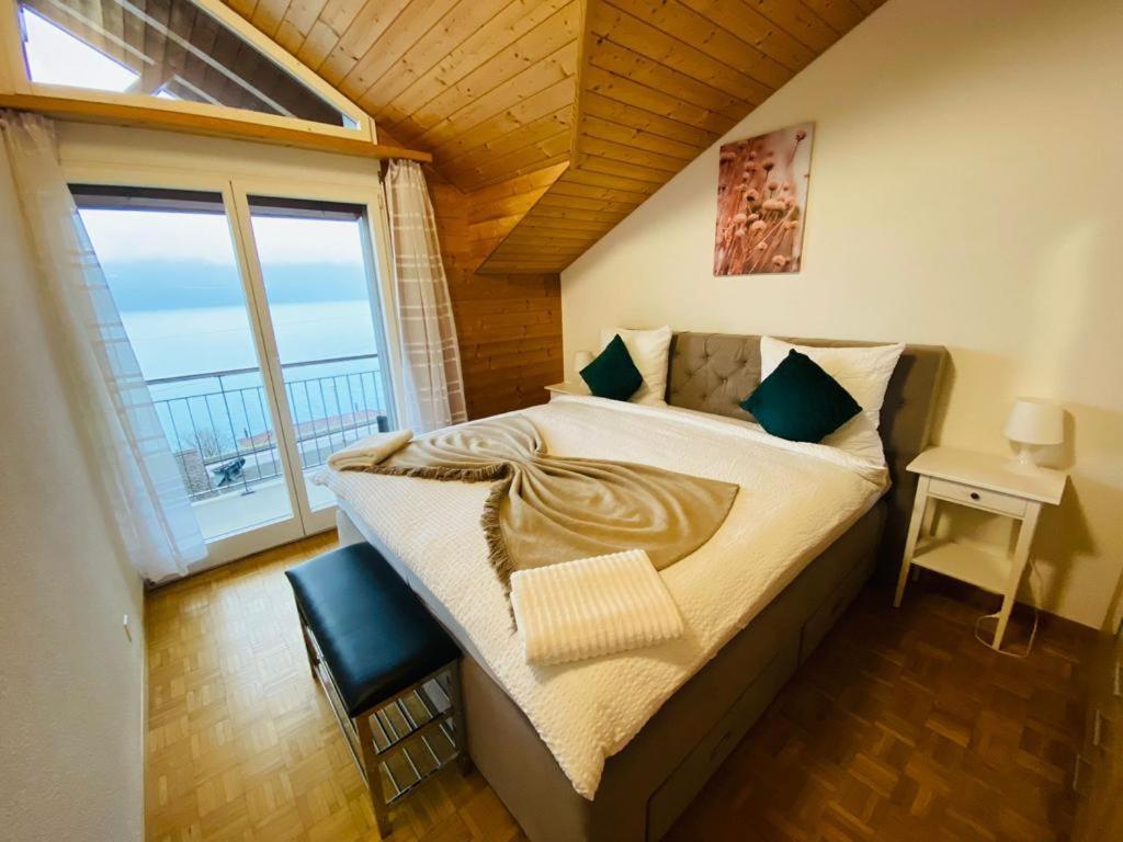 Lake View Apartment -14 Niederried bei Interlaken エクステリア 写真